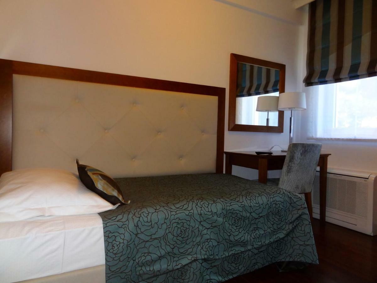 Apartments Ruza Makarska Exterior photo